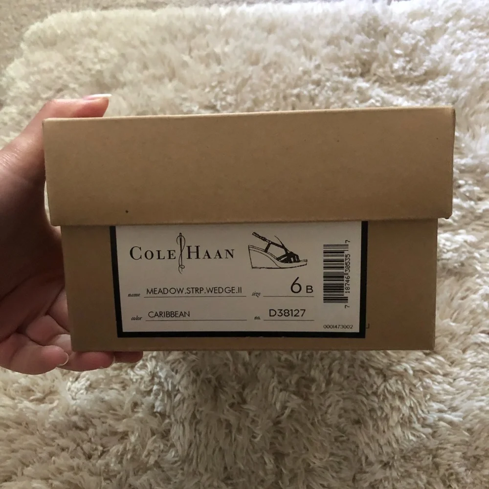 NWT Cole Haan blue espadrilles size 6